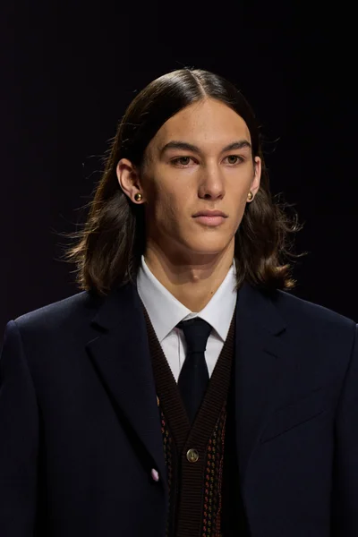 Look 36